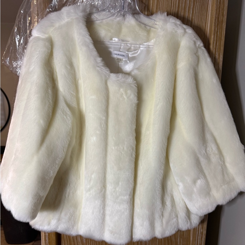 Calvin klein faux fur shrug large